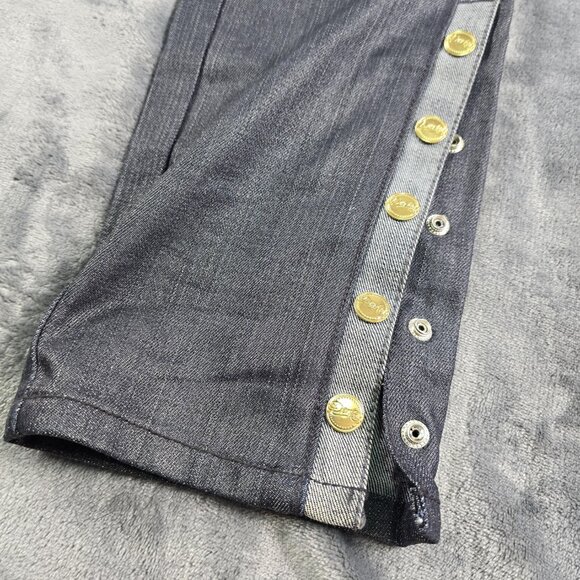 Dereon Jeans Womens 5/6 Dark Wash Skinny Snap Leg Gold Embroidered Logo - Picture 6 of 16
